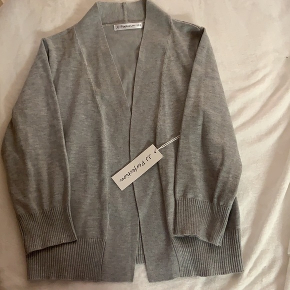 Cardigan - Picture 2 of 2